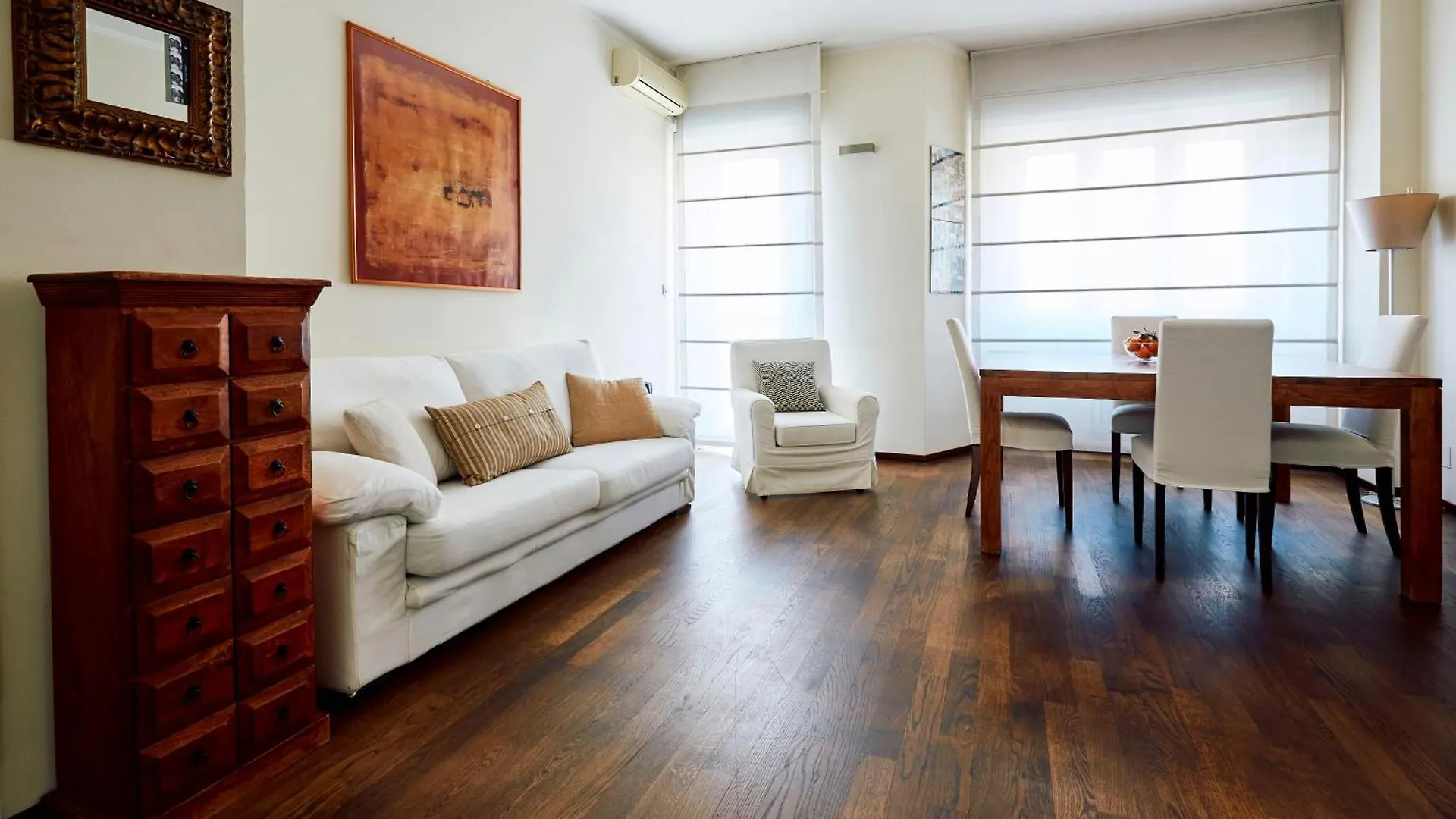 Savona Corner Apartment Milán
